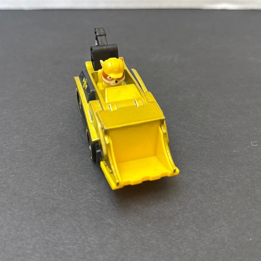 Paw Patrol True Metal Rubble Bulldozer Diecast Vehicle Yellow 1:64 Scale